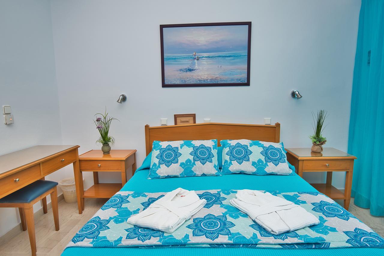 Irini'S Rooms Fteoura Камарі Екстер'єр фото